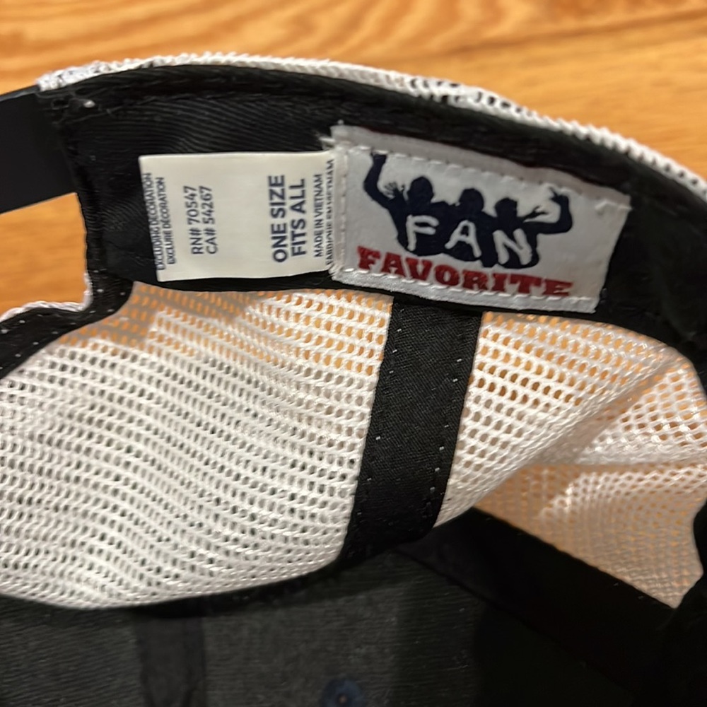 Mens baseball hat - Picture 2 of 2